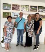 IMG-02bba7ce4d282395cde9e6cd3d481001-V